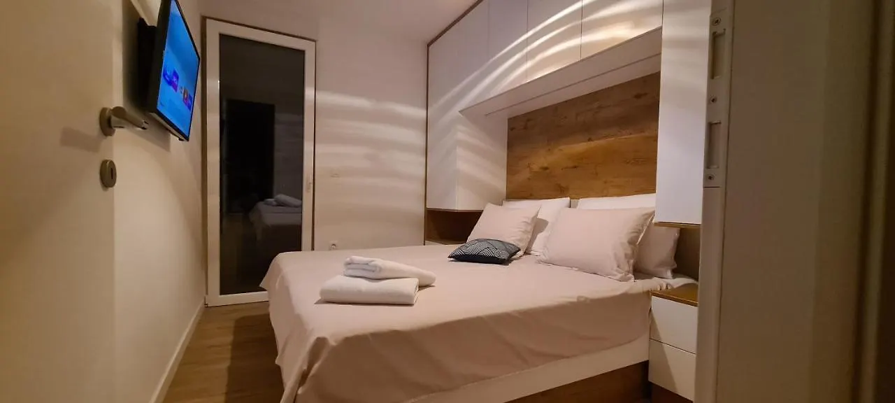 Apartman Marcelina 2 In Trogir 0*,